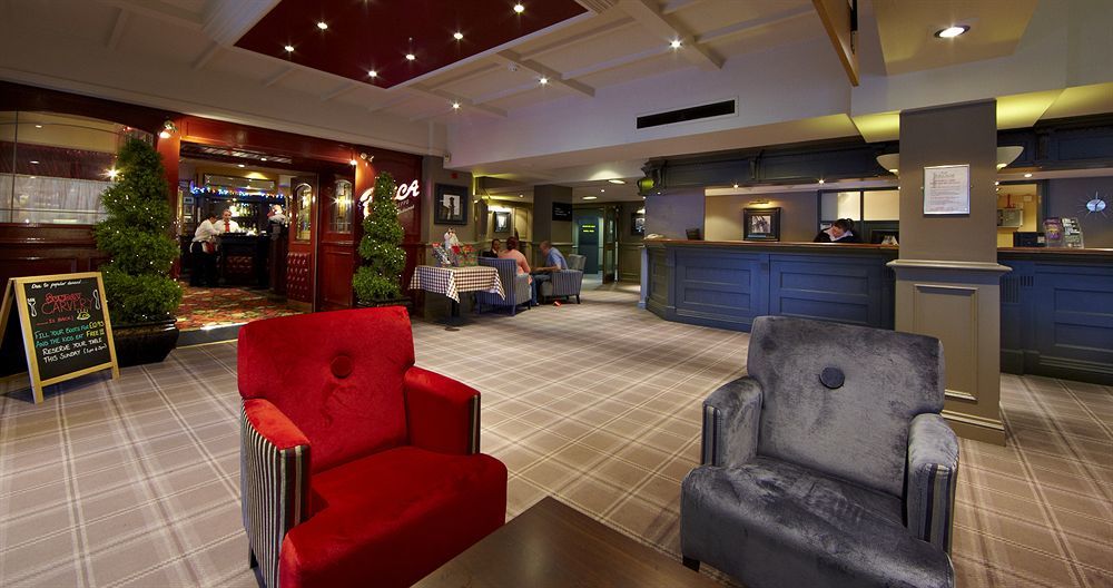 Hotel Village Wirral