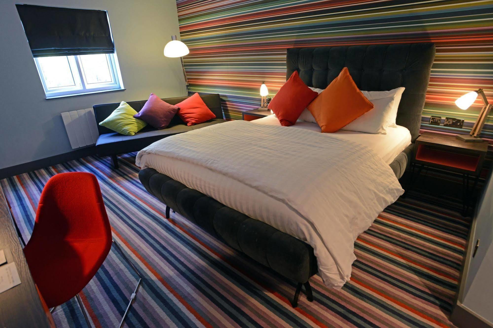 Village Wirral 3* Bromborough