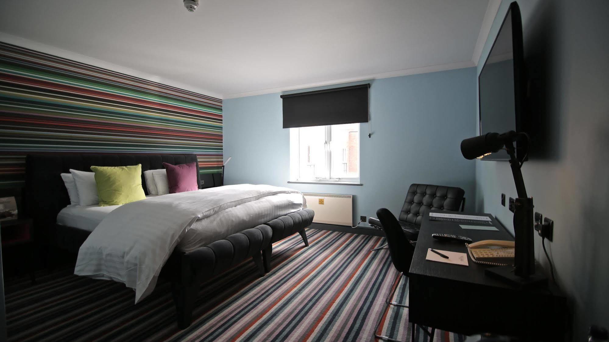 Village Wirral Hotel Bromborough